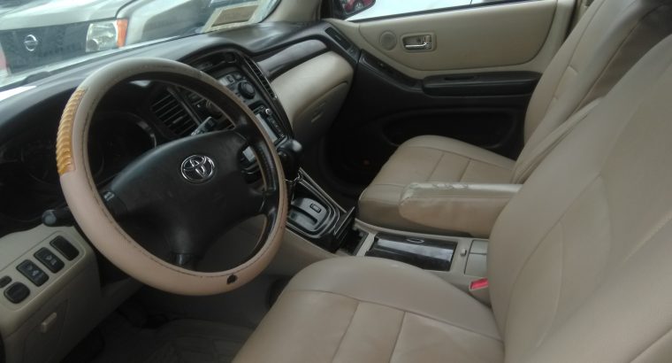 Toyota highlander