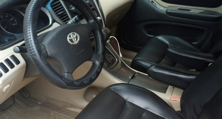 TOYOTA HIGHLANDER 2003 FOR SALE