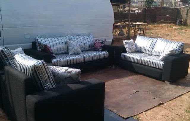 Modern, Comfortable & Durable Fabric Sofa For Your Living Room (pic