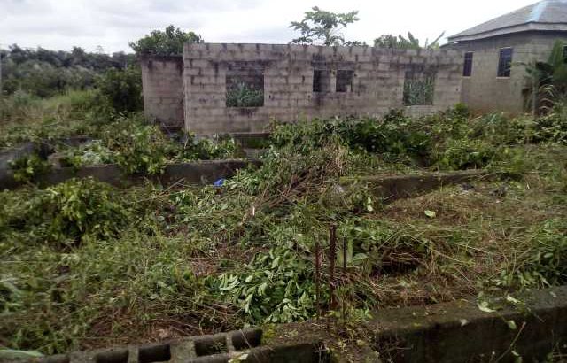 uncompleted bungalow building for sale at a cheaper price