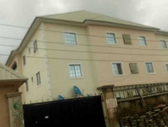 Affordable house for rent orsale at Army estate kubwa.for clarification on rent call 08108180642