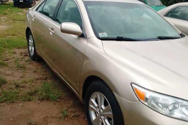 Toyota Camry 2010