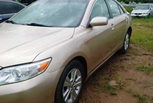 Toyota Camry 2010