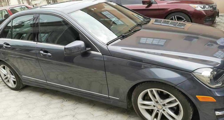 Mercedes-Benz 4matic C300 2013 Model