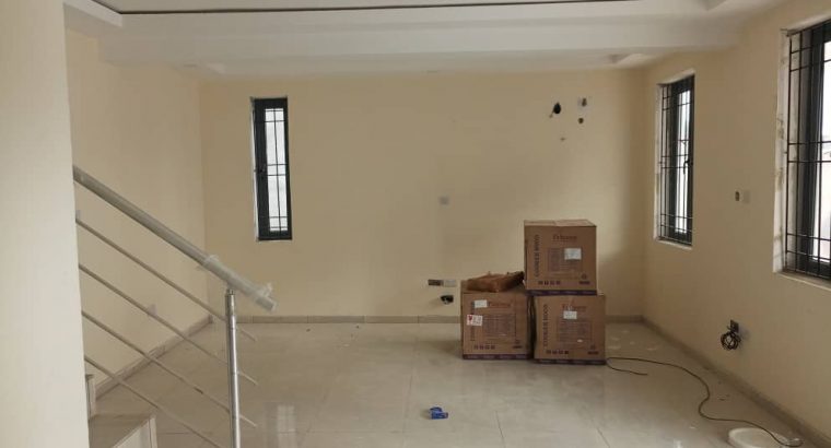 3 Bedroom Terrace Close to Chevron Toll gate axis,