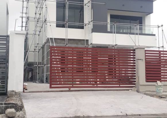 FOR SALE AT PINNOCK BEACH ESTATE, LEKKI.