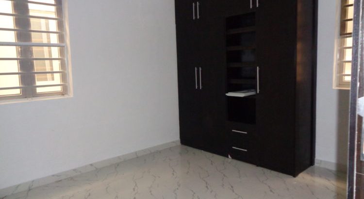 For sale 5 bedroom fully detached duplex with BQ a