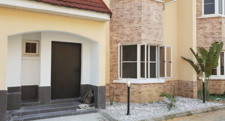 Tastefully finished 4 Bedroom Terraced House