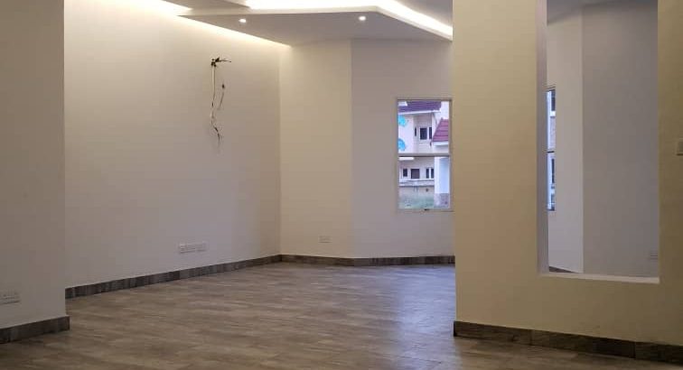 Tastefully finished 4 Bedroom Terraced House