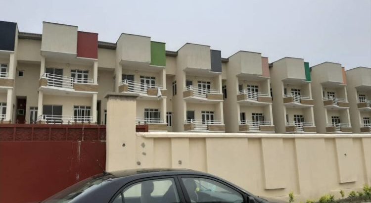 For sale 4 bedroom terrace duplex