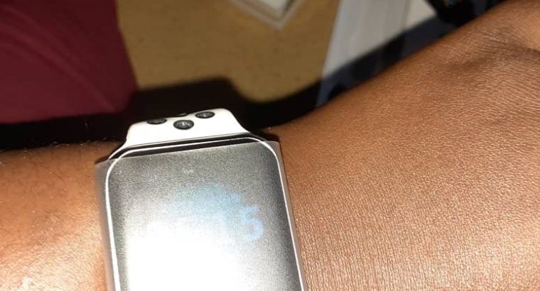 Newest F8 Bluetooth Smart Band Heart Rate Monitor