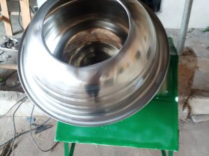 Peanut coating machine