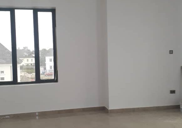 FOR SALE AT PINNOCK BEACH ESTATE, LEKKI.