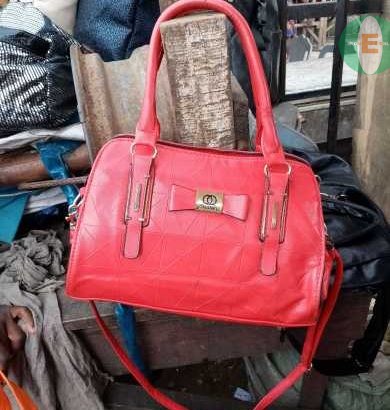 hand and shoulder bags