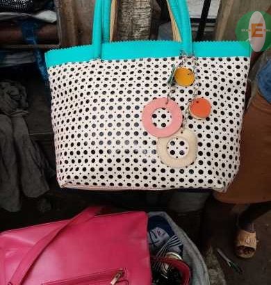 hand and shoulder bags