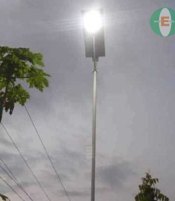 80watts All in one solar street light/ 2 years warranty